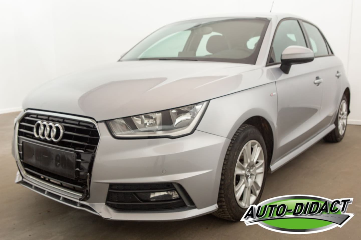 Audi A1 - 1.6 TDI Airco 133.971 km Carpas - AutoWereld.nl