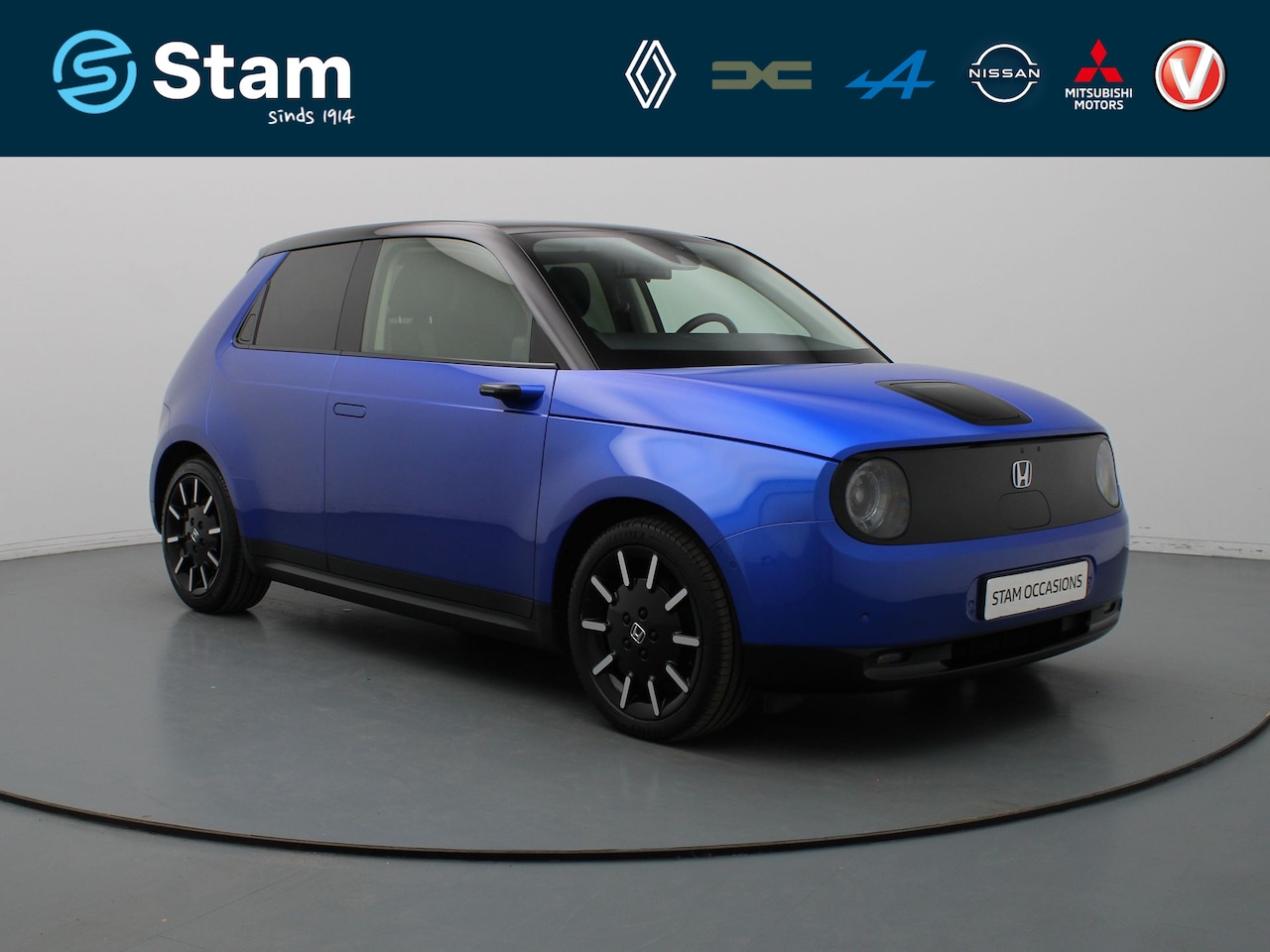 Honda e - Advance 16" Camera | Adapt. Cruise | Parkeersens. v+a | Stoel-/stuurverw. | Panoramadak - AutoWereld.nl