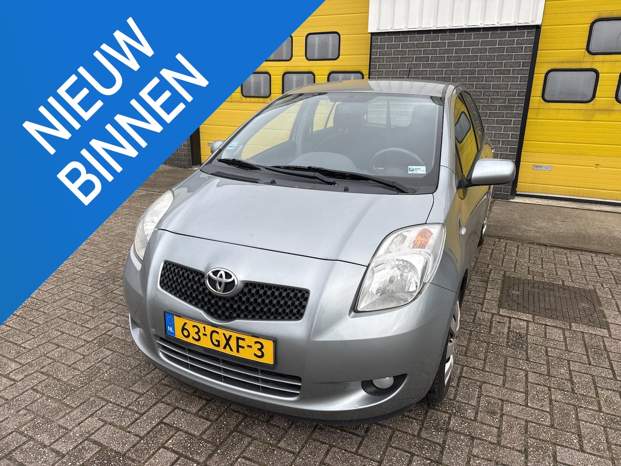Toyota Yaris - 1.3 VVTi Sol MMT 1.3 VVTi Sol MMT - AutoWereld.nl