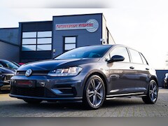 Volkswagen Golf - 1.0 TSI Highline | R-line | Achteruitrijcamera | Pano