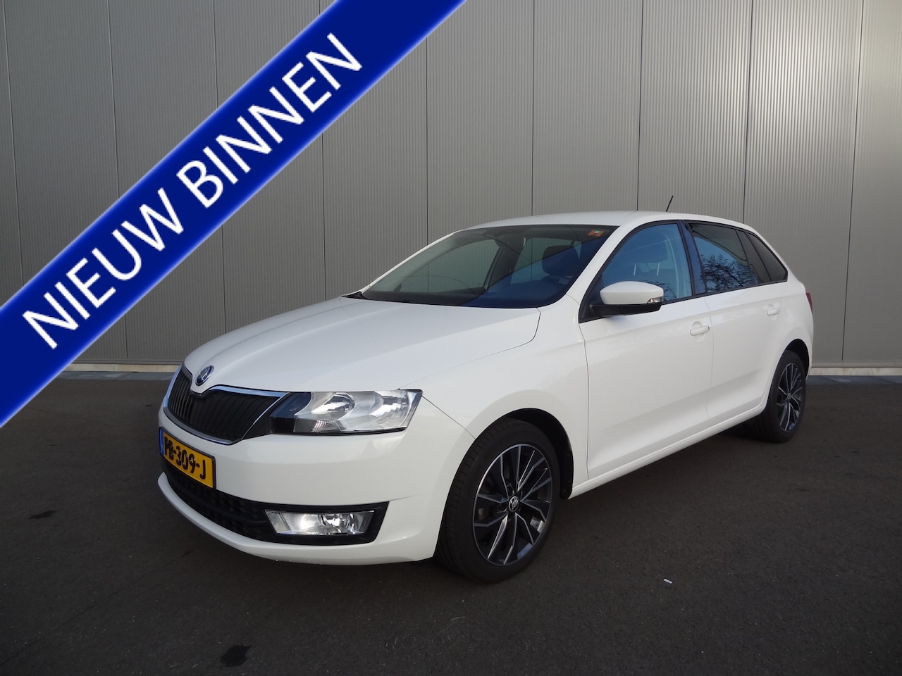 Skoda Rapid Spaceback - 1.2 TSI | NAVI | CLIMATE | CRUISE CONTROL | 16 INCH LM - AutoWereld.nl