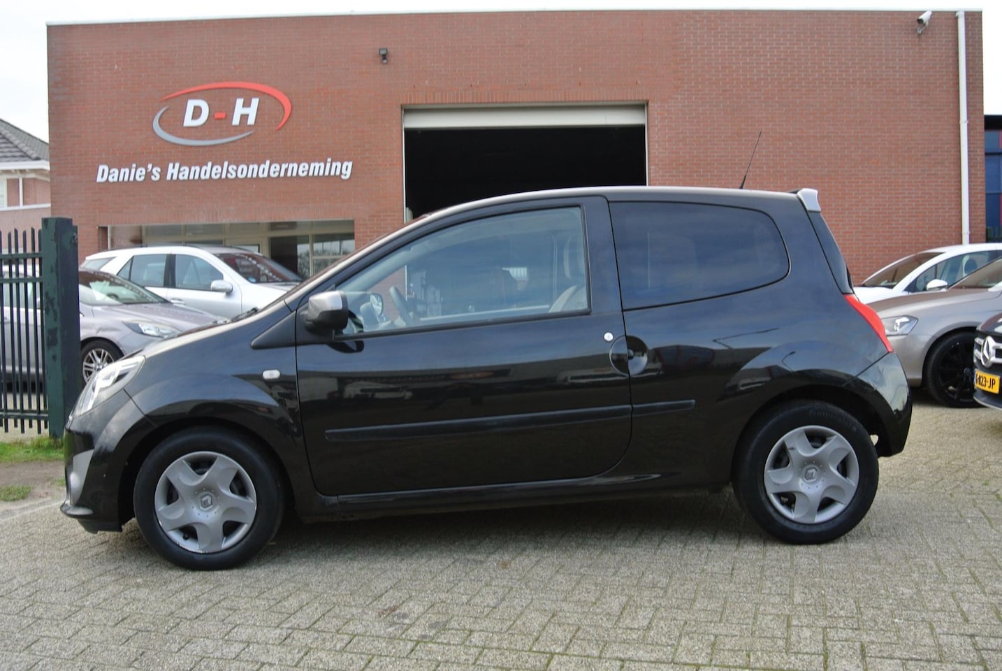 Renault Twingo - 1.2-16V Collection airco inruil mogelijk nap - AutoWereld.nl