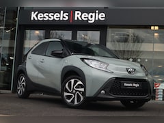 Toyota Aygo X - 1.0 VVT-i S-CVT Team Bi-Tone Stoelverwarming CarPlay Camera ACC DAB