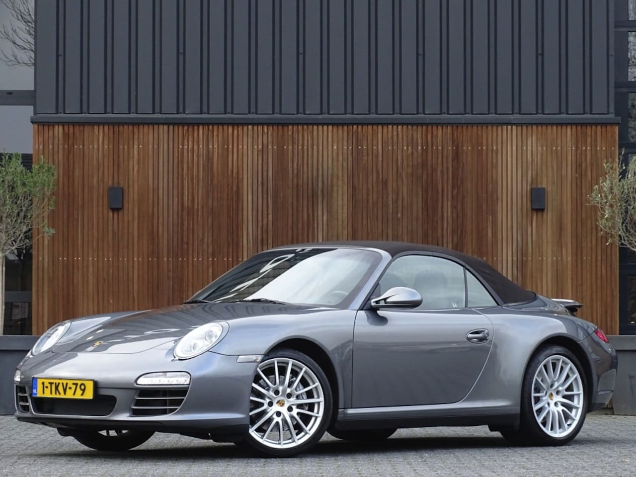 Porsche 911 Cabrio - 3.6 Carrera 4 346PK PDK / PCM / LED - AutoWereld.nl