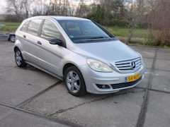 Mercedes-Benz B-klasse - 1.7 B170 5DRS AIRCO L.M.V.PARKSENSOREN NAP