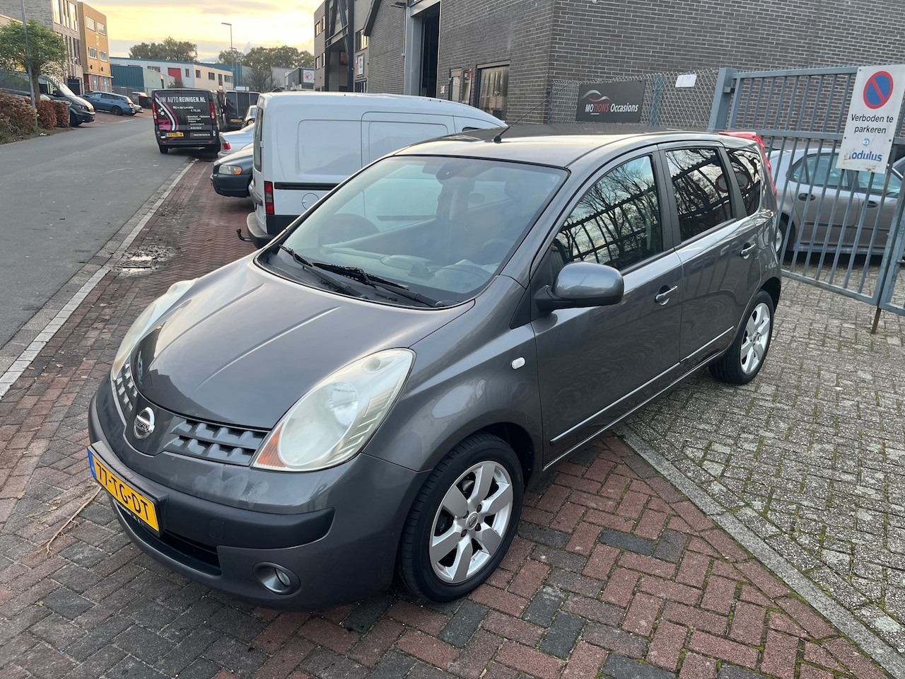 Nissan Note - 1.6 First Note! AUTOMAAT! 169 DKM NAP! Airco! - AutoWereld.nl
