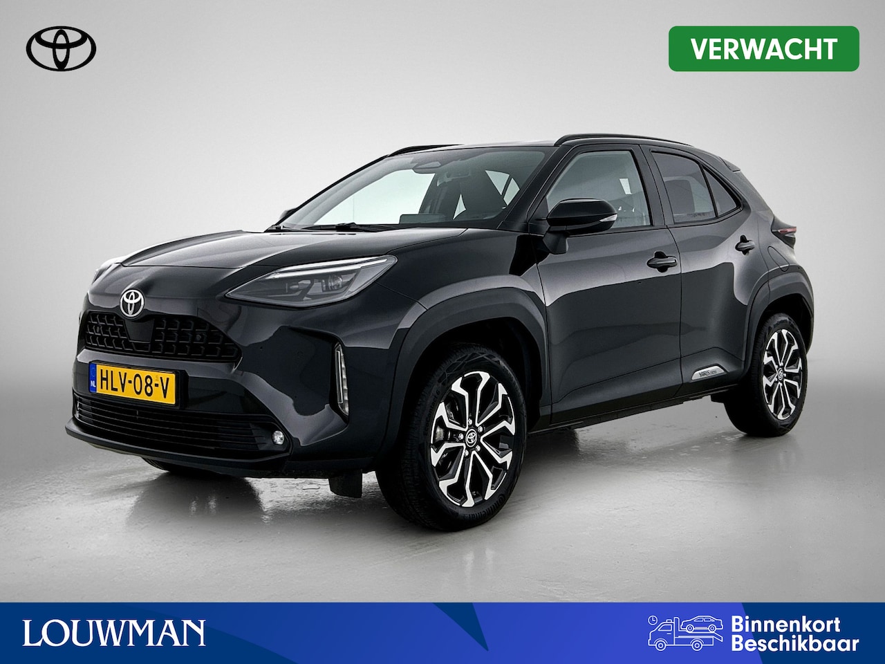 Toyota Yaris Cross - 1.5 Hybrid 115 First Edition | Stoel -/ Stuurwielverwarming | Blind Spot Monitor | Parkeer - AutoWereld.nl