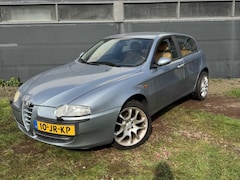 Alfa Romeo 147 - 2.0 Automaat|Leer|NieuweAPK|