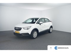 Opel Crossland X - 1.2 Innovation / Navigatie / Parkeersensoren / Carplay / Airco /