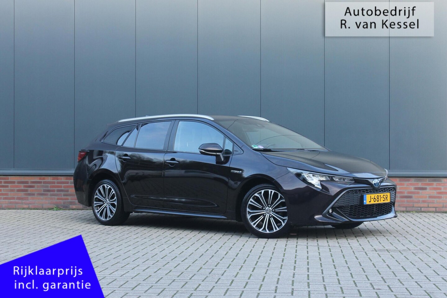 Toyota Corolla Touring Sports - 1.8 Hybrid Business Plus / Dynamic I 1e Eig. I NL-auto - AutoWereld.nl