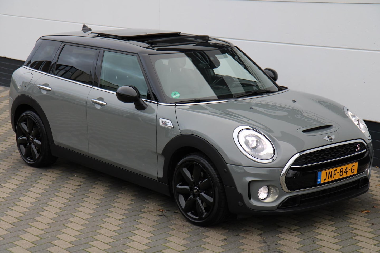 MINI Clubman - 2.0 Cooper S Chili Pano Leder LED Navi - AutoWereld.nl