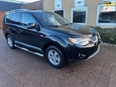 Mitsubishi Outlander - 2.4 Inspire 2WD NAVI CAMERA APK NAP