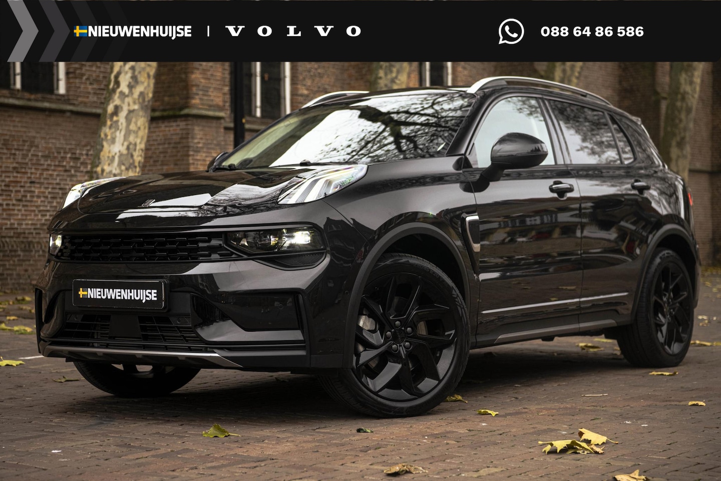 Lynk & Co 01 - 1.5 | Trekhaak | Black Pack | | Panoramadak | Adaptive cruise control | Camera | Navigatie - AutoWereld.nl