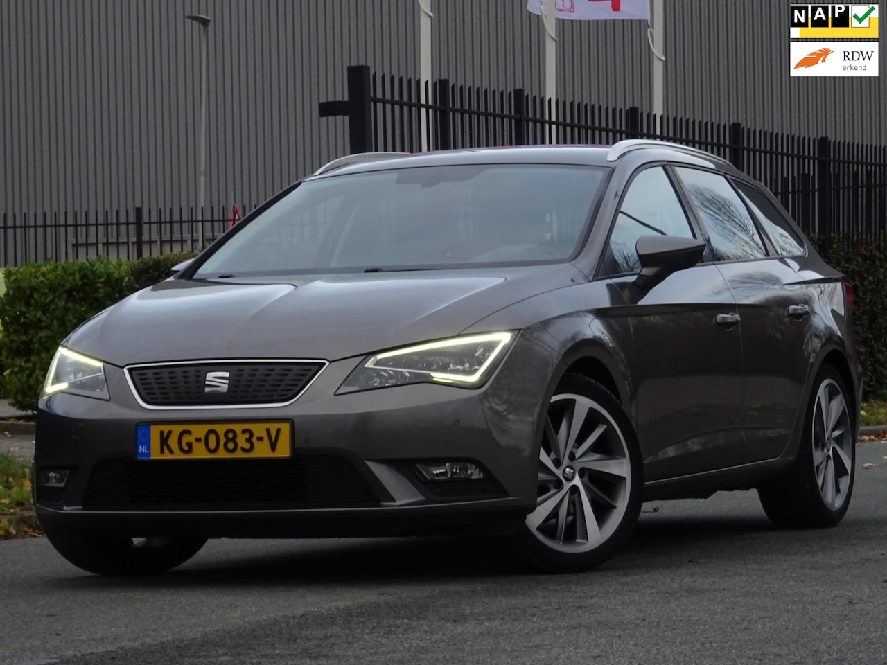 SEAT Leon ST - 1.0 EcoTSI Style Connect NAP/NAV/CAMERA/PDC/LED - AutoWereld.nl