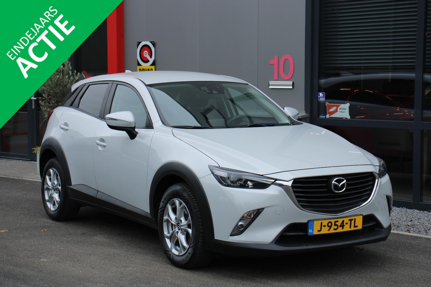 Mazda CX-3 - 2.0 SkyActiv-G 120 TS+ TREKHAAK, PARKEERSENSOREN, STOELVERWARMIN, DAB - AutoWereld.nl
