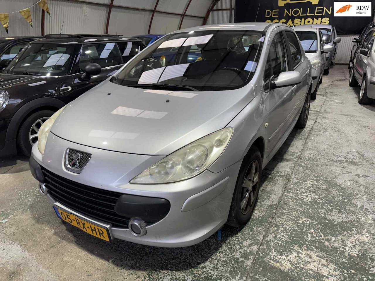 Peugeot 307 - 1.6-16V XS incl gloednieuwe apk !!! - AutoWereld.nl