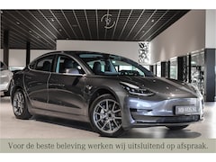 Tesla Model 3 - Standard RWD Plus 60 kWh Pano|Leder|Autopilot|Camera|Verw Stln| 18"lmv|NL auto|SOH 85%