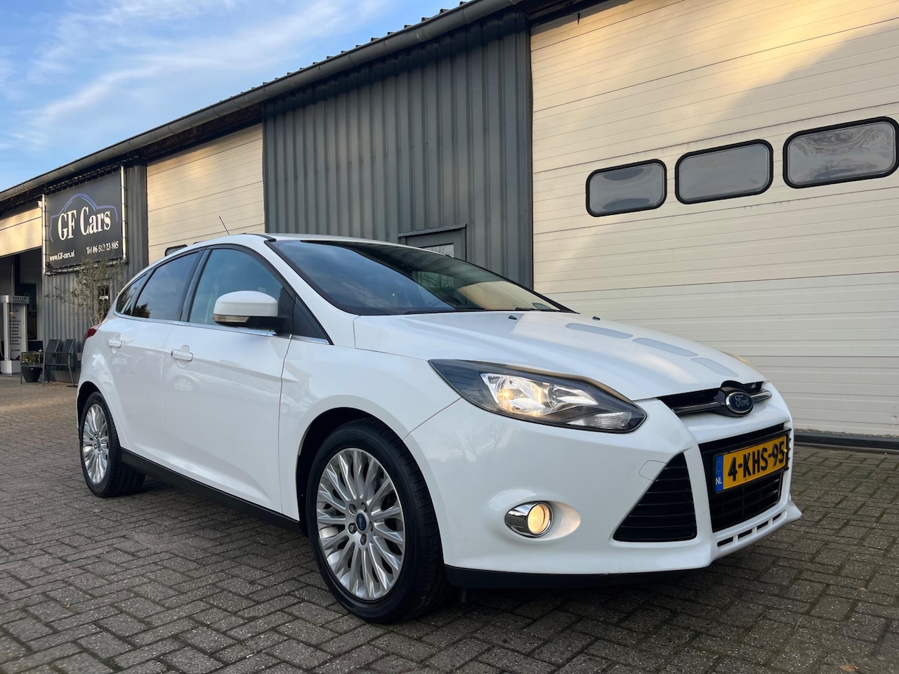 Ford Focus - 1.0 EcoBoost Titanium 2013 APK NAP AIRCO 5D - AutoWereld.nl