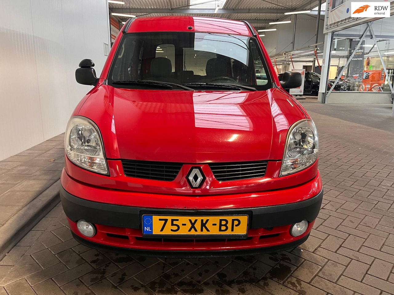 Renault Kangoo - 1.6-16V Privilège 1.6-16V Privilège - AutoWereld.nl