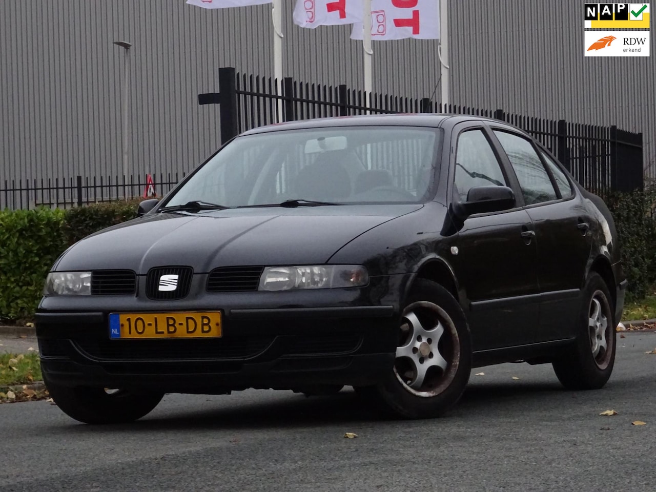 SEAT Toledo - 1.6-16V Stella NAP/AIRCO/APK 11-2026 - AutoWereld.nl