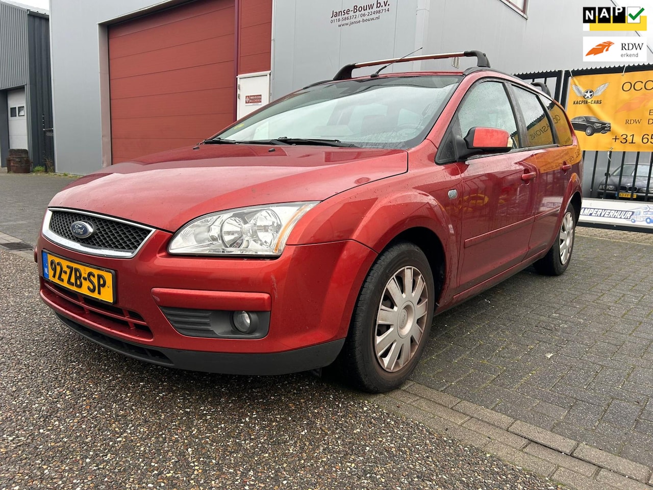 Ford Focus Wagon - 1.6-16V Ghia FULL OPTION - AutoWereld.nl