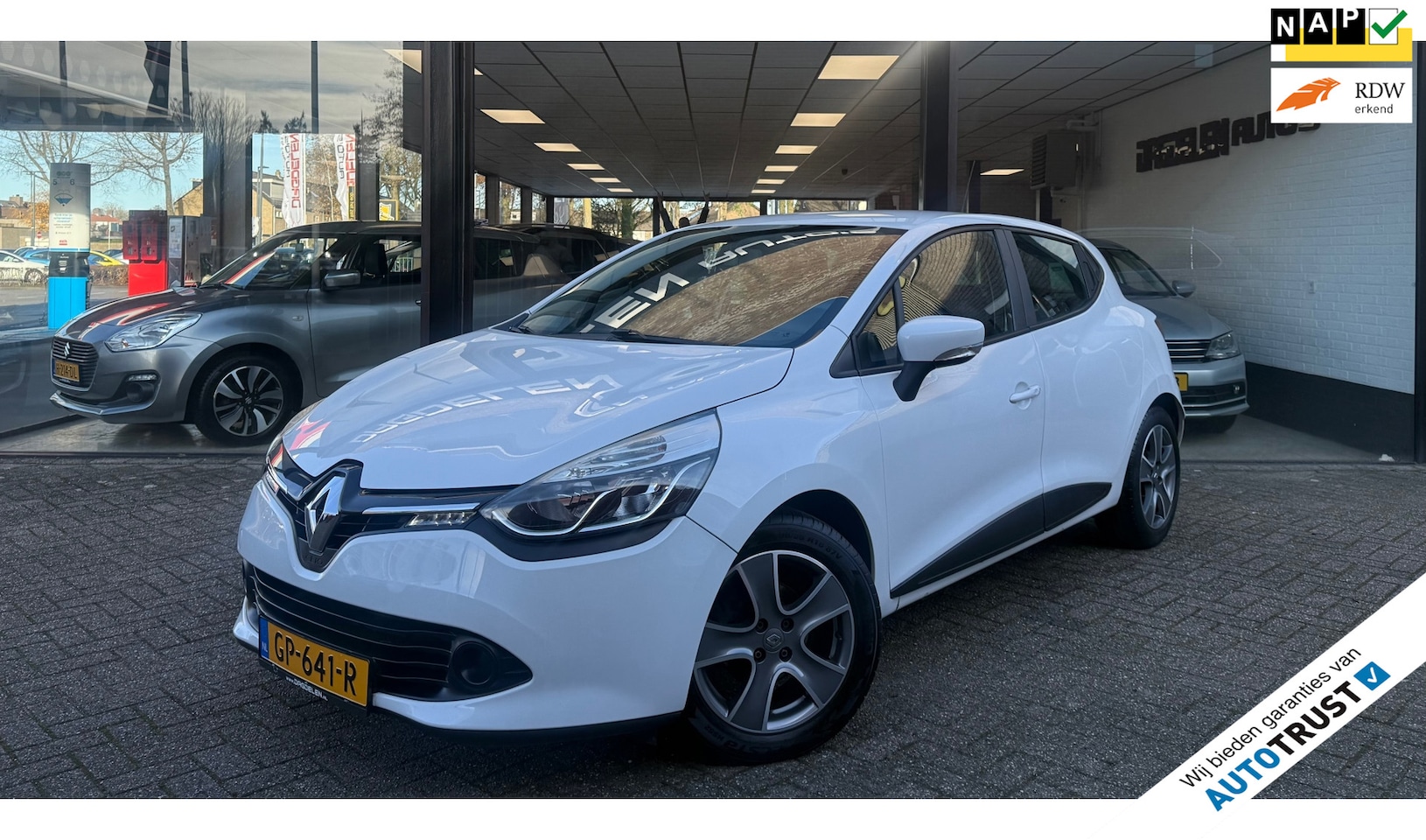 Renault Clio - 0.9 TCe AIRCO | NAVI | CRUISE | BLUETOOTH | NAP | LMV - AutoWereld.nl