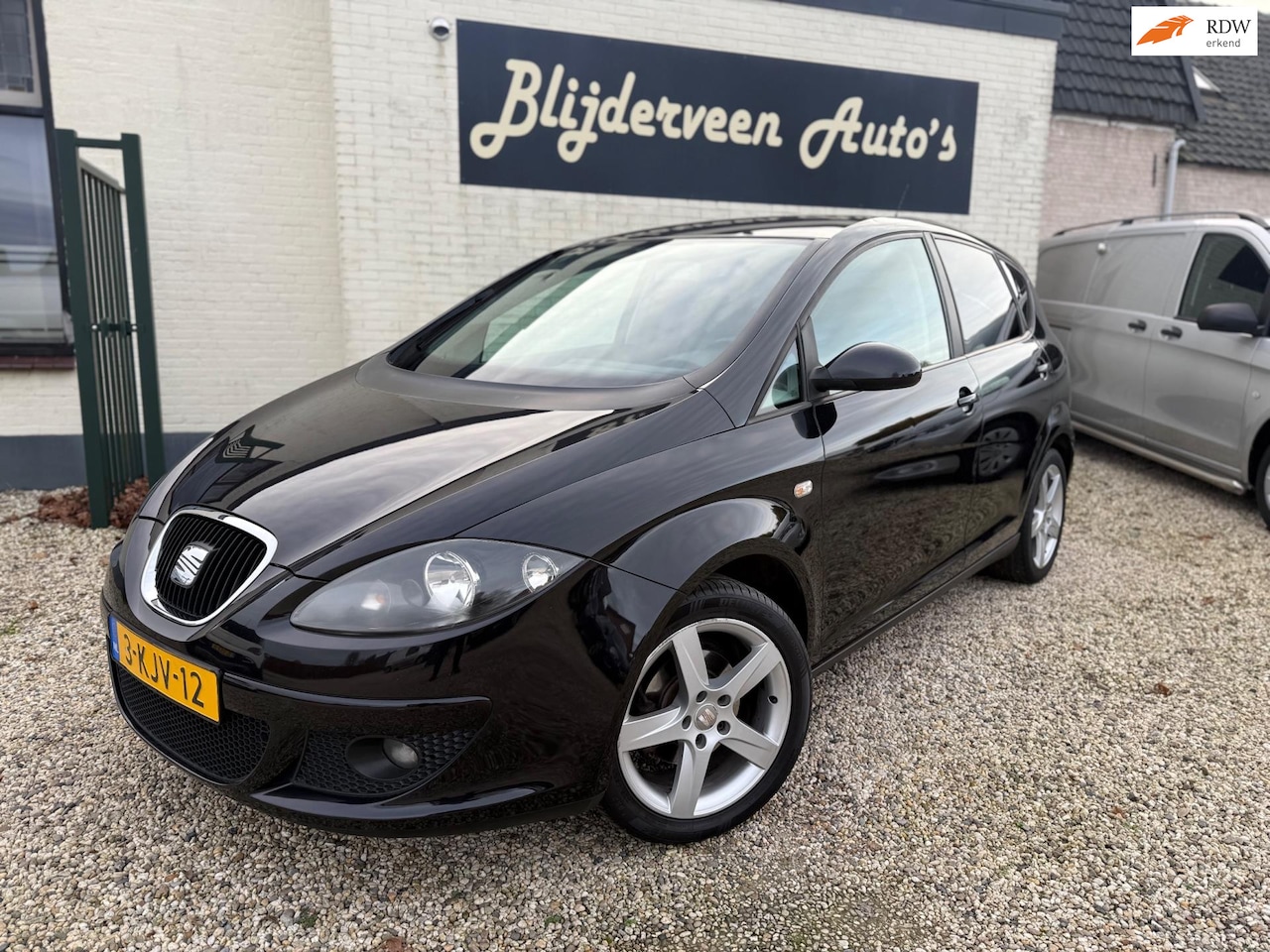 SEAT Altea - 1.6 Comfortstyle Clima | Cruise | LM | Trekhaak | Nieuwe APK - AutoWereld.nl