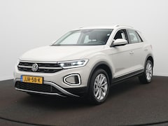 Volkswagen T-Roc - 1.5 TSI Style DSG / Camera / Virtual / Elek. Klep