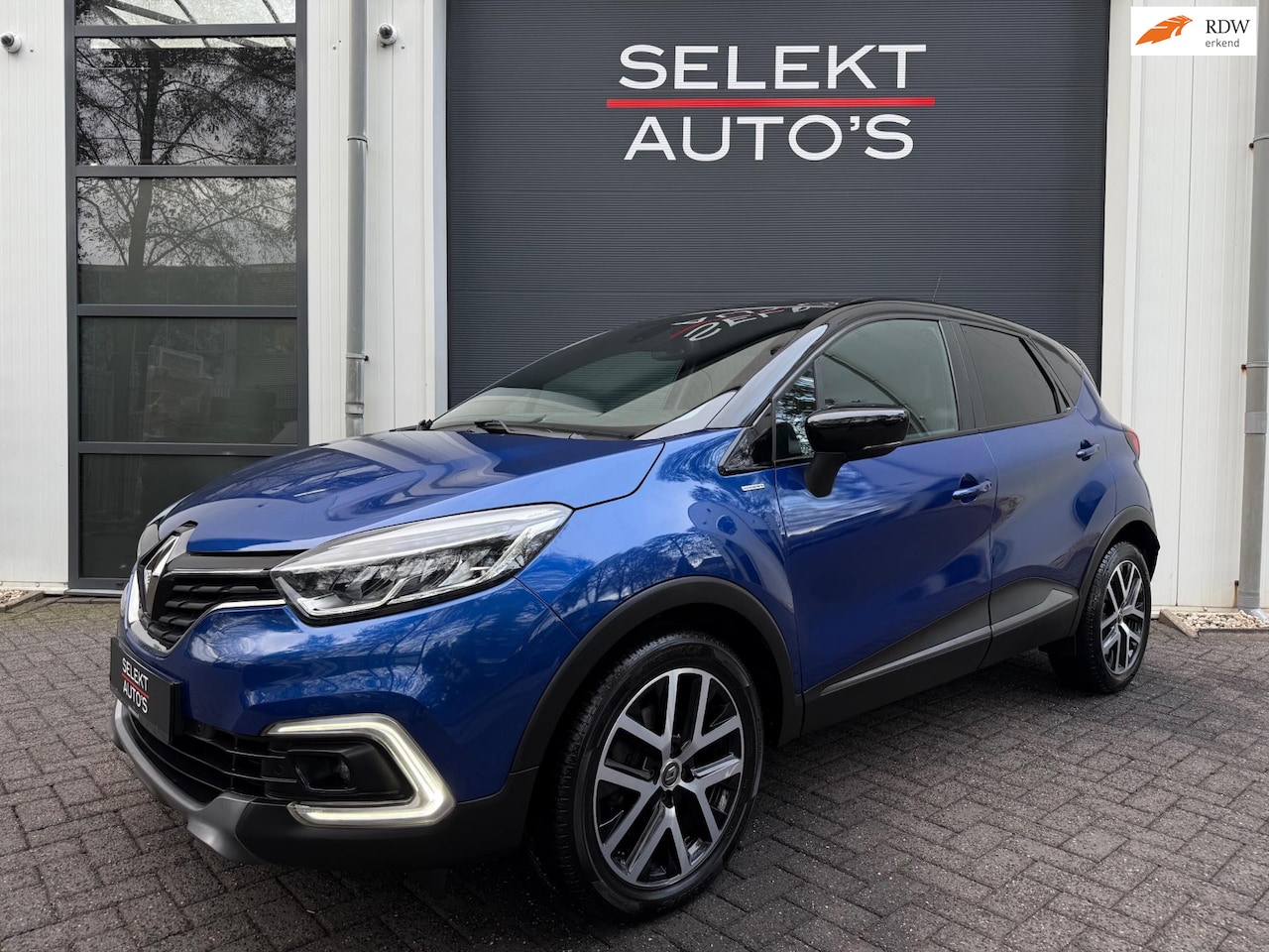 Renault Captur - 1.3 TCe Version S Automaat/Cruise/LED/Navigatie/Camera/Bluetooth/Alcantara/PDC/Climate/Key - AutoWereld.nl