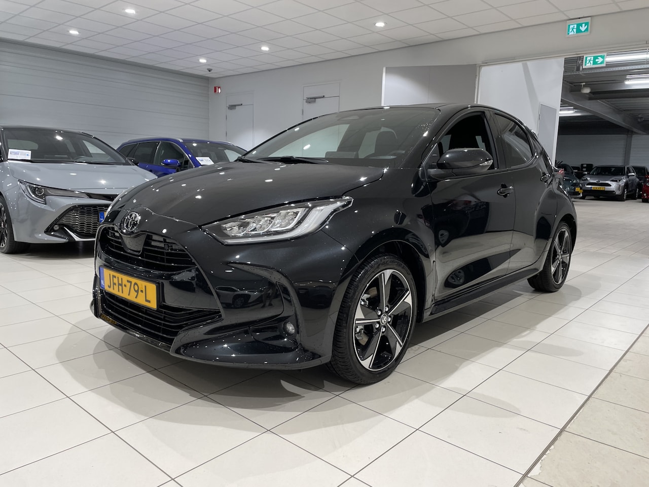 Toyota Yaris - 1.5 Hybrid 130 Executive | Demo | Apple Carplay | Android Auto | Fabrieksnavigatie | 17 in - AutoWereld.nl