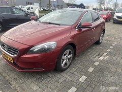 Volvo V40 - 2.0 D4 Summum Business