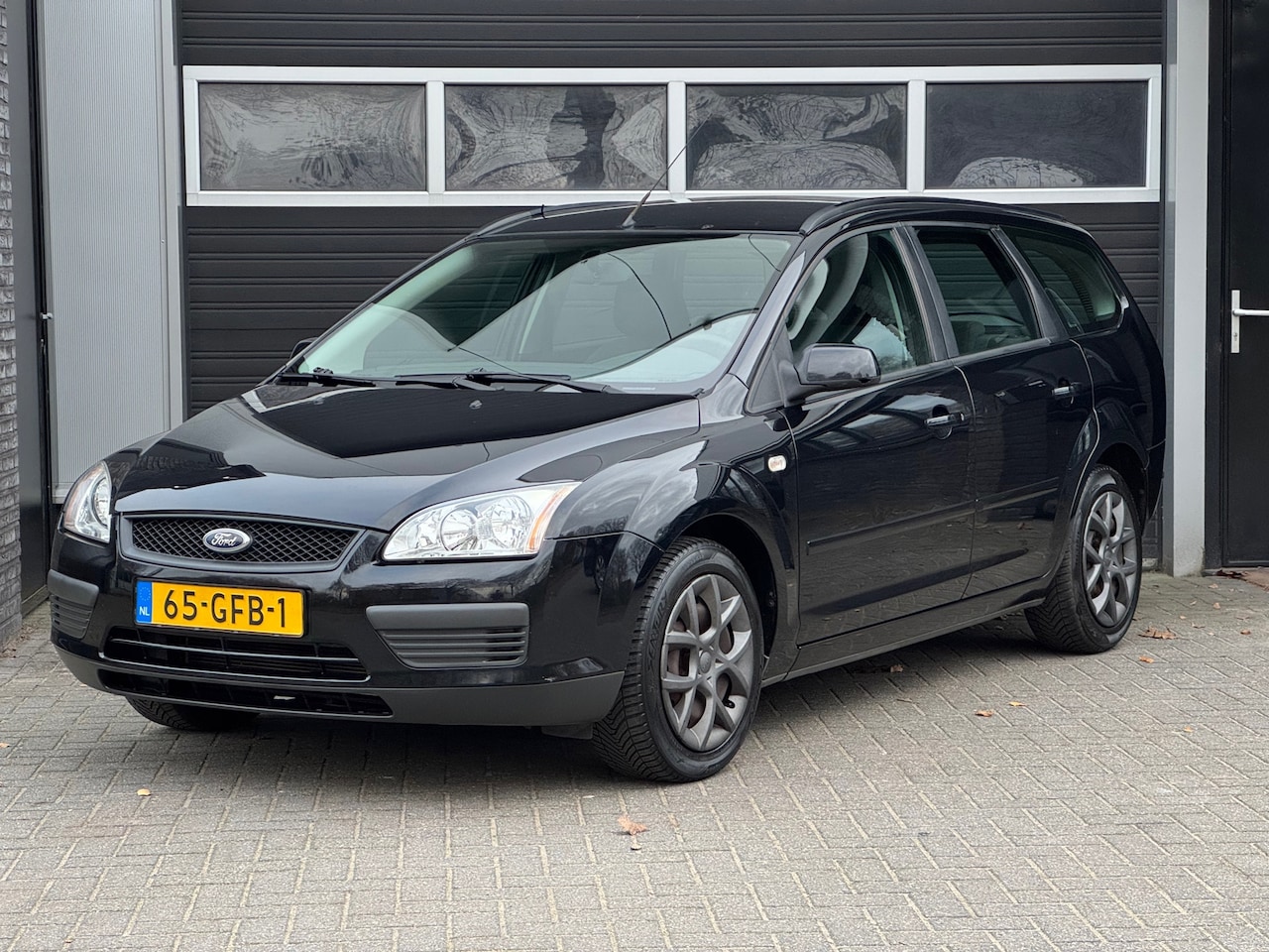 Ford Focus Wagon - 1.6-16V Trend Cruise, Airco, NAP - AutoWereld.nl