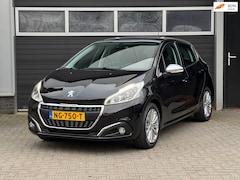 Peugeot 208 - 1.2 PureTech Blue Lease Premium Trekhaak, Pano, Cruise, PDC