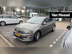 Volkswagen Polo - 1.0 TSI Comfortline Business