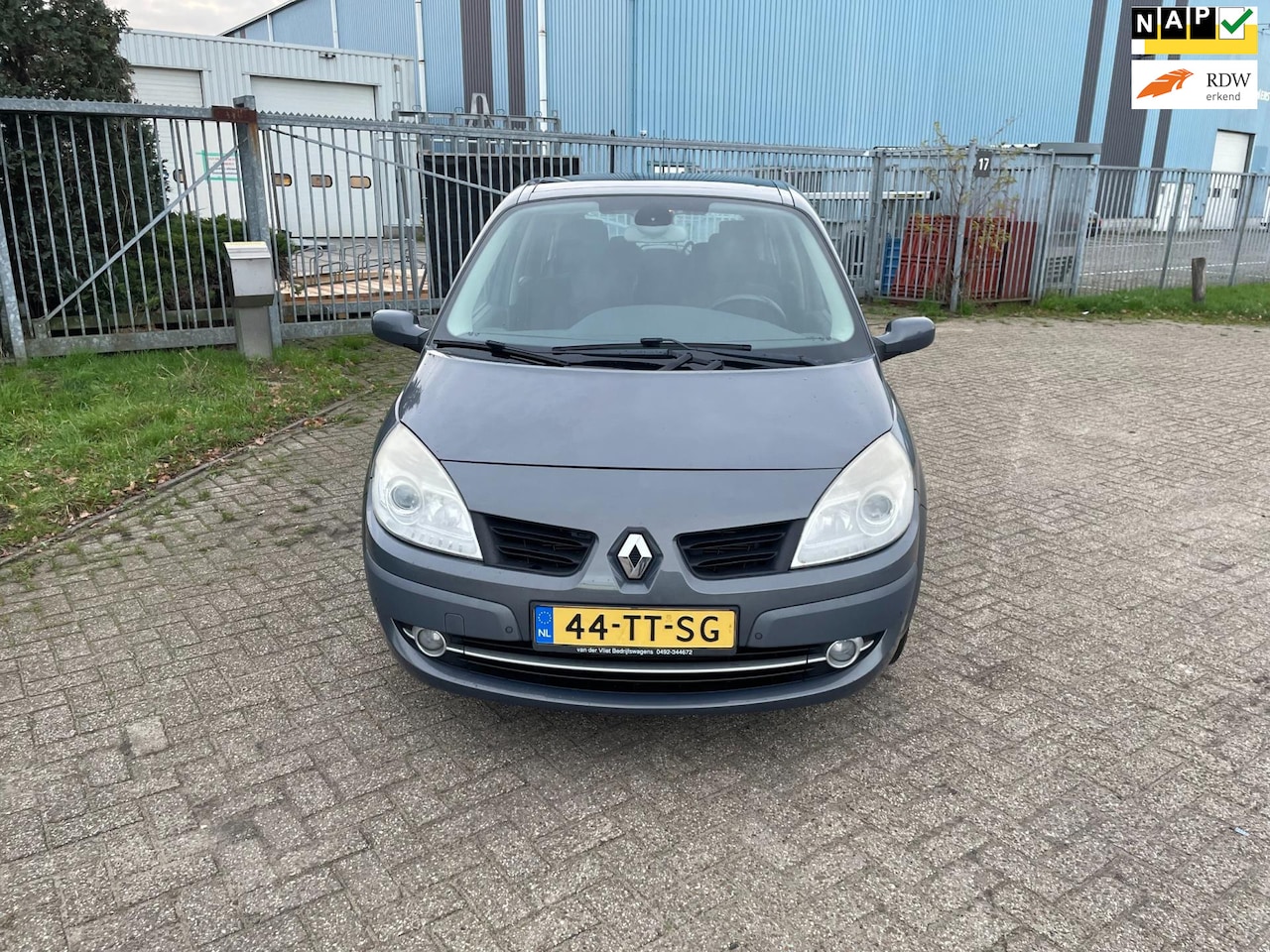 Renault Grand Scénic - 2.0-16V Tech Line 7p. 2.0-16V Tech Line 7persoons - AutoWereld.nl