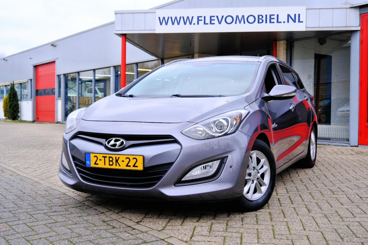 Hyundai i30 Wagon - 1.6 GDi i-Motion Clima|Cruise|Navi|Camera - AutoWereld.nl