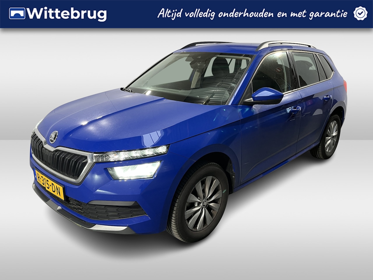 Skoda Kamiq - 1.0 TSI Ambition SMARTLINK/ PARKEER SENSOREN/ CRUISE CONTROL/ AIRCO/ DAB/ LANE ASSIST/ ELE - AutoWereld.nl