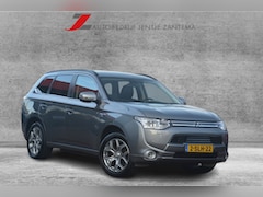 Mitsubishi Outlander - 2.0 PHEV Instyle | Navigatie | Schuif-kanteldak | Leer | Xenon | Camera | NL auto |