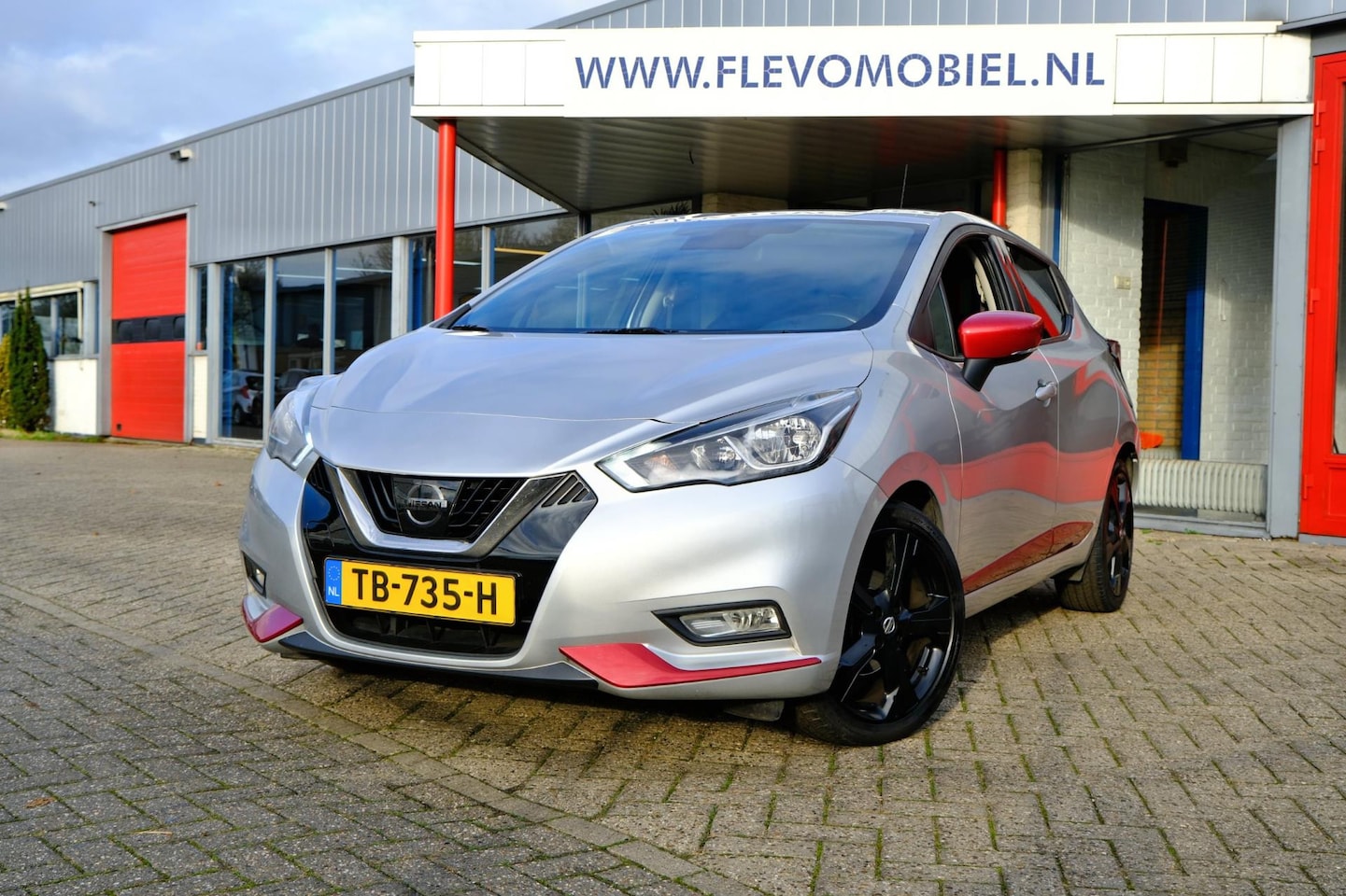 Nissan Micra - 0.9 IG-T N-Connecta 5-drs Navi|Clima|Cruise|Camera - AutoWereld.nl