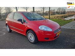 Fiat Grande Punto - 1.4 Active | apk: 25-04-2026 |