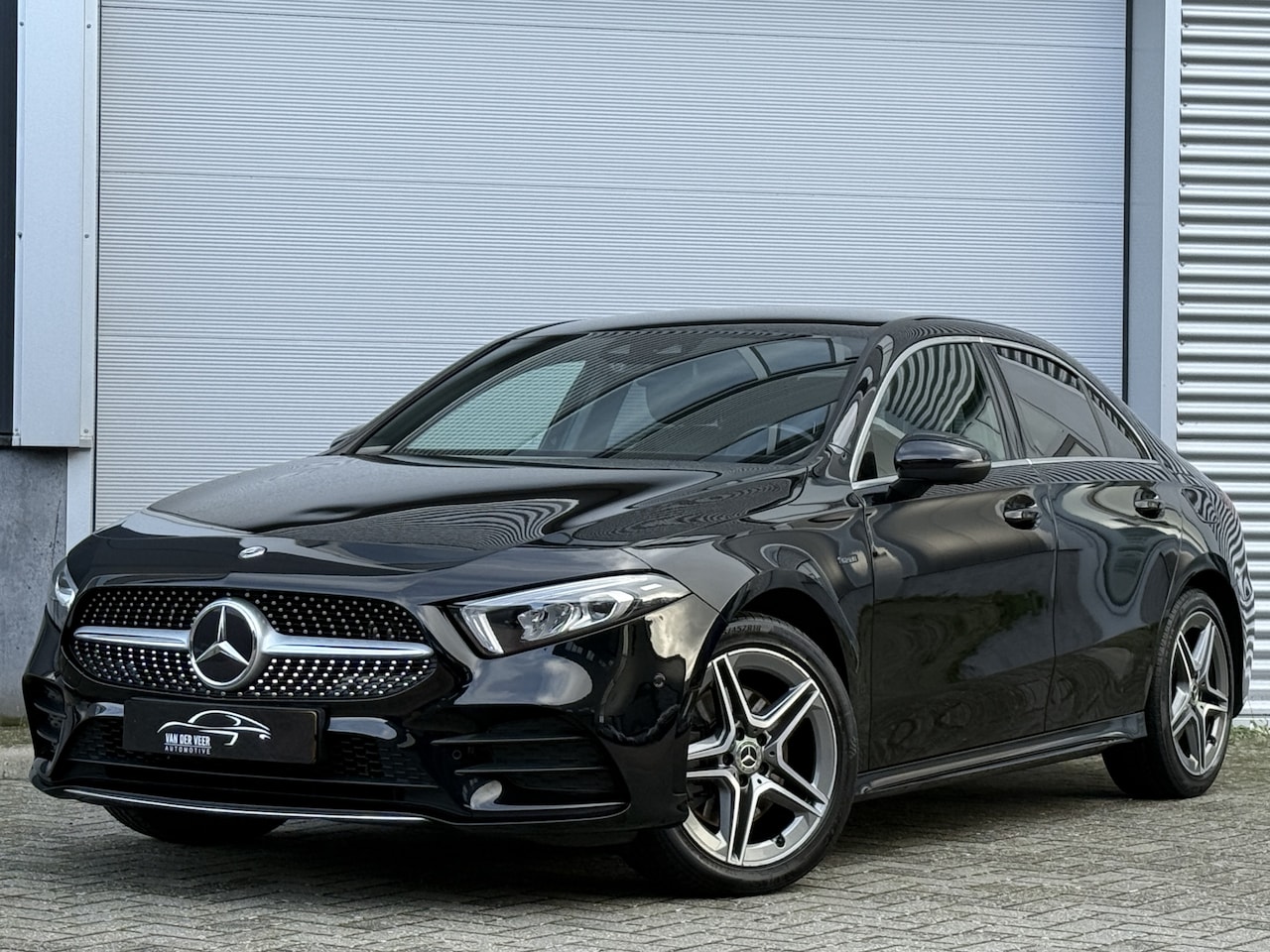 Mercedes-Benz A-klasse - 250 e Business Solution AMG Limited | Widescreen | Camera - AutoWereld.nl