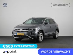 Volkswagen T-Roc - 1.5 TSI Style 150 pk Automaat (DSG) | Navigatie | Trekhaak (afneembaar) | Parkeersensoren