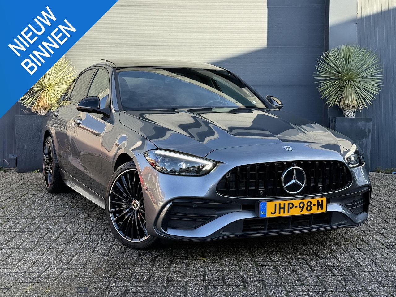 Mercedes-Benz C-klasse - 300 e AMG Line Limited Pano 360 Headup C63 - AutoWereld.nl