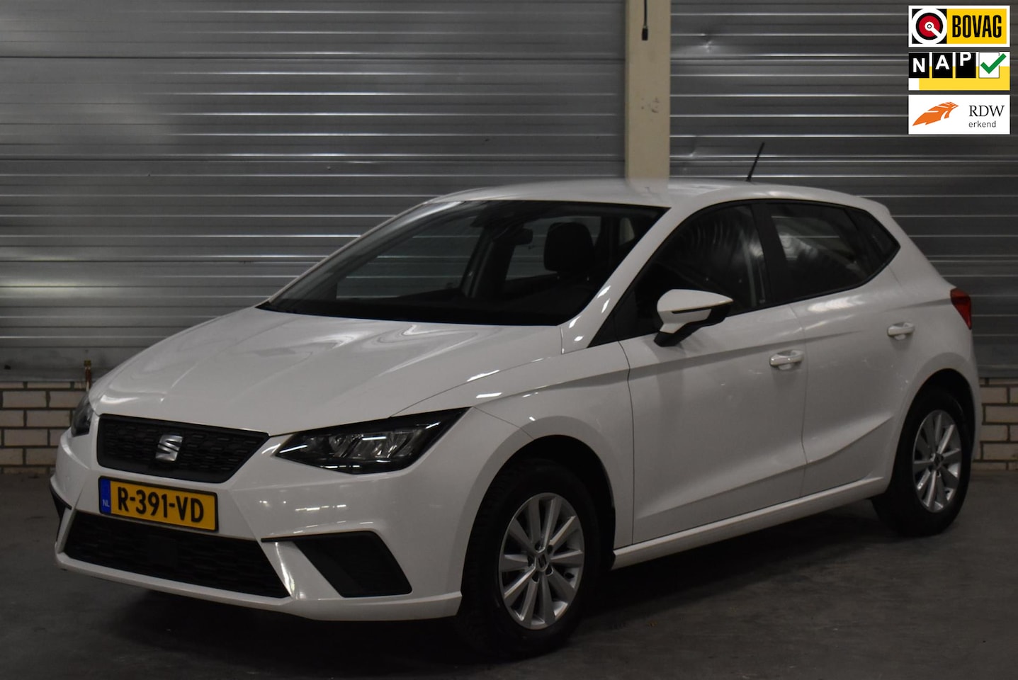 SEAT Ibiza - 1.0 EcoTSI Style + Apple Carplay/Android Auto | Cruise Control | Climate Control |Parkeers - AutoWereld.nl