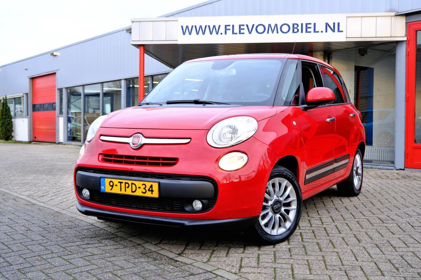 Fiat 500 L - 0.9 TwinAir Lounge Pano|Navi|Clima|LMV - AutoWereld.nl