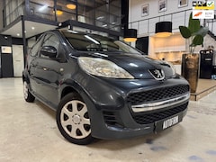Peugeot 107 - 1.0-12V Sublime Nette Auto NAP Aux Airco 5 deurs