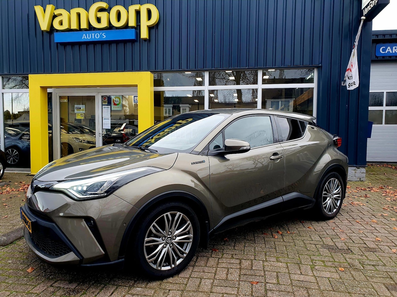 Toyota C-HR - 1.8 Hybrid Executive All-in prijs! - AutoWereld.nl