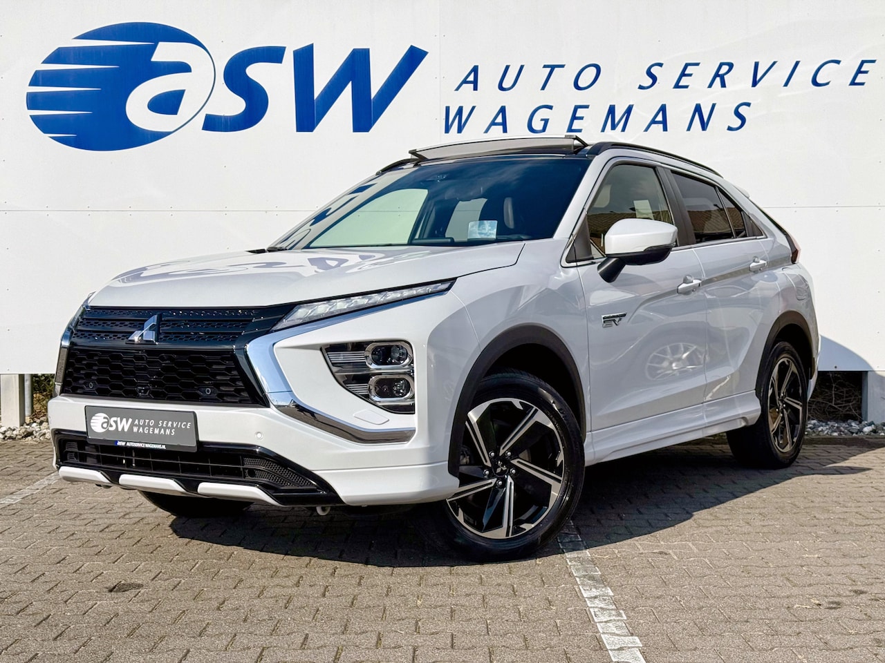 Mitsubishi Eclipse Cross - 2.4 PHEV Instyle | Pano | CarPlay | ACC | 360* Camera | Leder | HUD - AutoWereld.nl