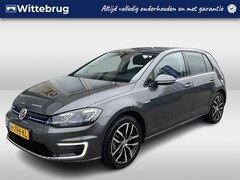 Volkswagen e-Golf - E-DITION / WARMTEPOMP/ APP-CONNECT/ CAMERA/ PARK. SENSOREN/ DIGITAL DASHBOARD/ ADAPT. CRUI