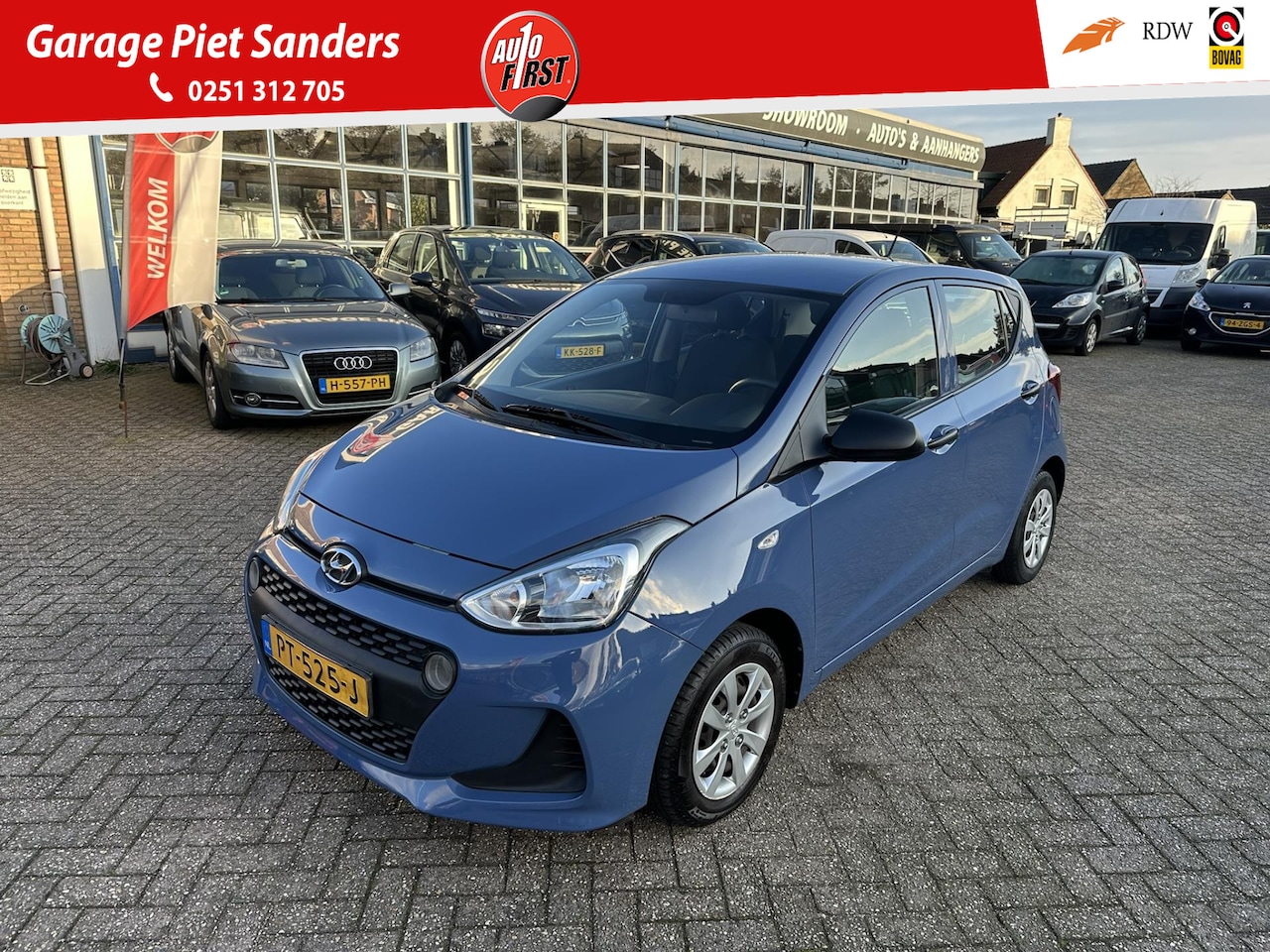 Hyundai i10 - 1.0i i-Motion I Airco I NL-Auto I CV met afstandbed. I - AutoWereld.nl